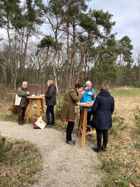 Wandelen op natuurbegraafplaats Heidepol in Arnhem